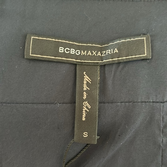 BCBG MaxAzria Navy Blue Skort - Picture 7 of 11